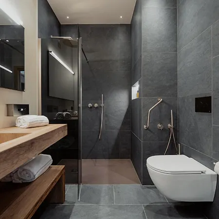 Mostesi Dolomites فندق أورونزو دي كادوري