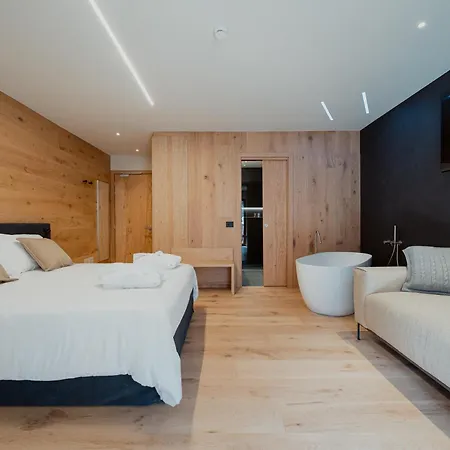 Mostesi Dolomites أورونزو دي كادوري